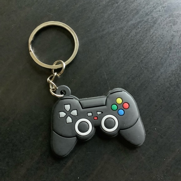 🌺 4PC GAME CONTROLLERS KEYCHAIN GAMER SET BUNDLE COLLECTORS NINTENDO XBOX PS5 - Picture 9 of 12